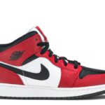 AIR JORDAN 1 MID GS 'CHICAGO BLACK TOE'