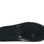 AIR JORDAN 1 LOW ‘LIGHT SMOKE GREY’ 1