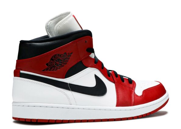 AIR JORDAN 1 MID ‘CHICAGO’3