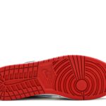 AIR JORDAN 1 MID ‘CHICAGO’ 1