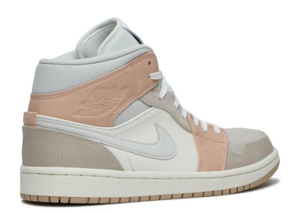 AIR JORDAN 1 MID ‘MILAN’ 3