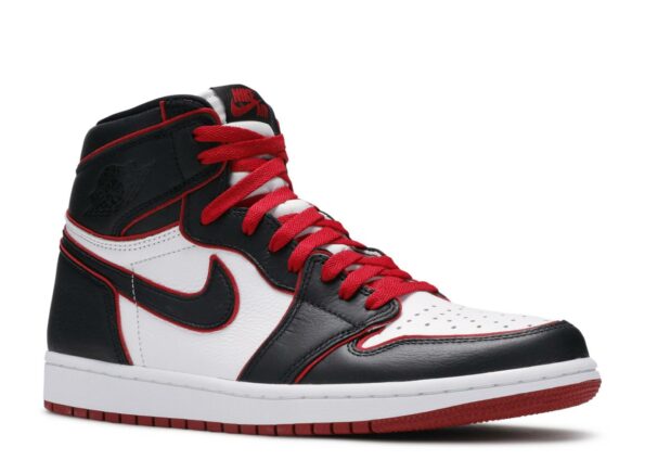 AIR JORDAN 1 RETRO HIGH OG ‘BLOODLINE’ 2