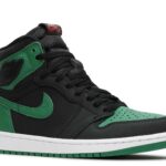 AIR JORDAN 1 RETRO HIGH OG ‘PINE GREEN 2.0’ 1