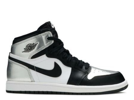 WMNS AIR JORDAN 1 RETRO HIGH OG 'SILVER TOE'
