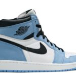 AIR JORDAN 1 RETRO HIGH OG ‘UNIVERSITY BLUE’ 1