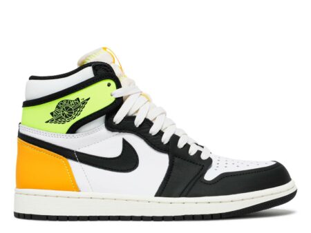 AIR JORDAN 1 RETRO HIGH OG 'VOLT GOLD'