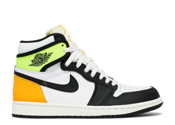 AIR JORDAN 1 RETRO HIGH OG ‘VOLT GOLD’ 1