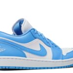 WMNS AIR JORDAN 1 LOW ‘UNC’ 1