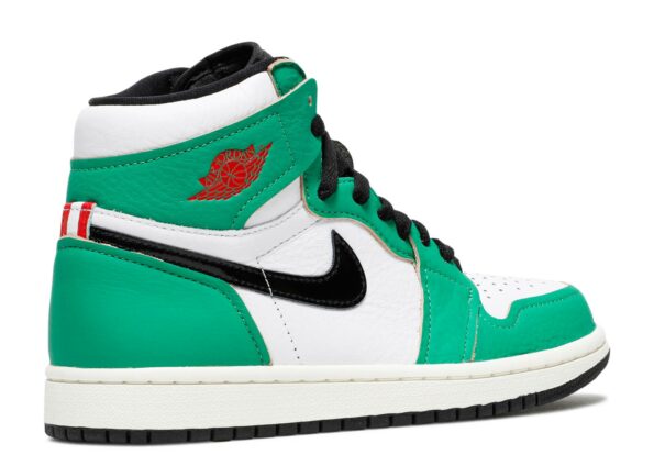 WMNS AIR JORDAN 1 RETRO HIGH OG ‘LUCKY GREEN’ 3