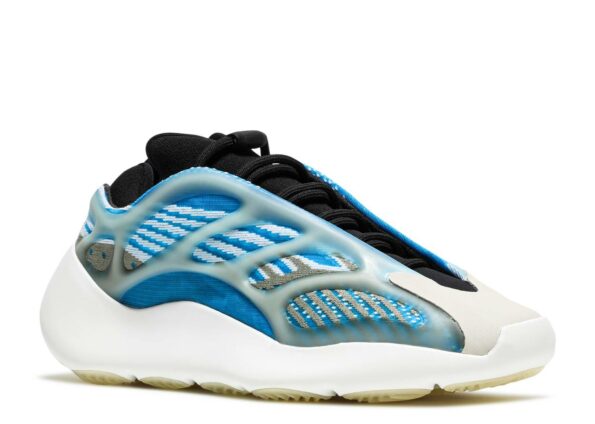 YEEZY 700 V3 ‘ARZARETH’ 1