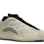 YEEZY 700 V3 ‘AZAEL’