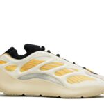 YEEZY 700 V3 ‘SAFFLOWER’