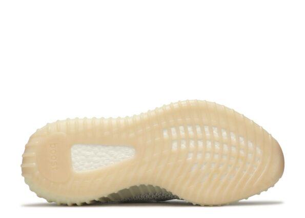 YEEZY BOOST 350 V2 ‘LUNDMARK NON-REFLECTIVE’ 4