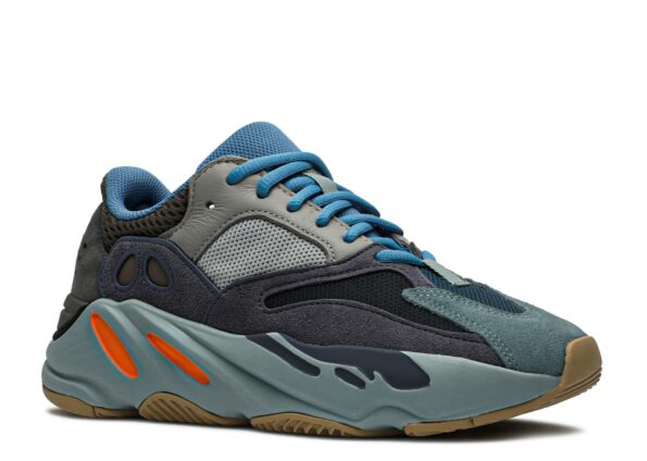 YEEZY BOOST 700 ‘CARBON BLUE’ 2