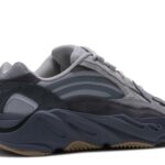 YEEZY BOOST 700 V2 ‘TEPHRA’ 1