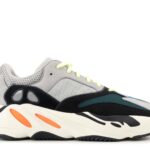 YEEZY BOOST 700 ‘WAVE RUNNER’ 1