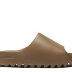 YEEZY SLIDES 'CORE'